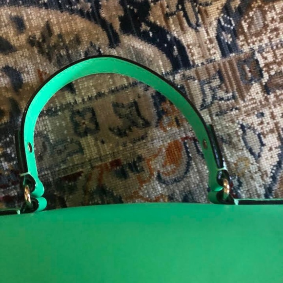 Green Kate Spade satchel with shoulder strap new - Picture 8 of 9